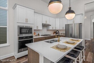 11319 Celsius Ct in Jacksonville, FL - Building Photo - Building Photo