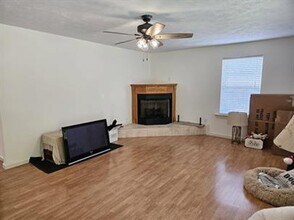 1883 Powder Branch Rd in Johnson City, TN - Building Photo - Building Photo