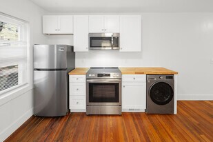 323 Williams St in Providence, RI - Building Photo