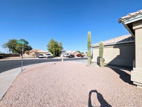 7059 W Gardenia Ave in Glendale, AZ - Building Photo - Building Photo