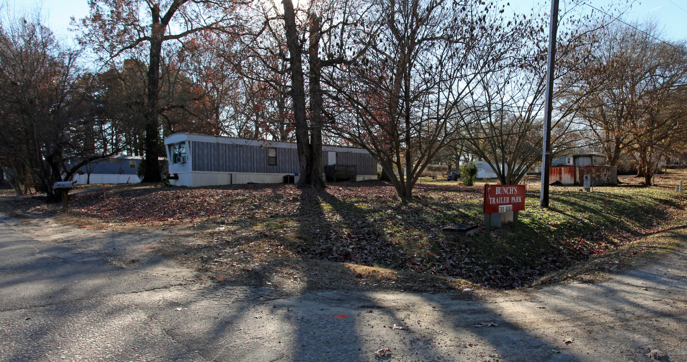 Bunch's Trailer Park in Raleigh, NC - Building Photo