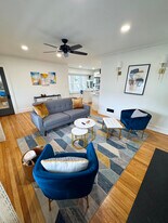 3888 W 157th St, Unit Upper Apartment in Cleveland, OH - Building Photo