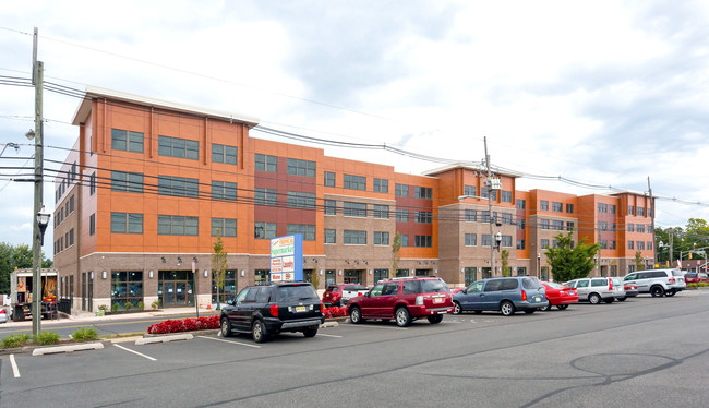 Hamilton Commons in Somerset, NJ - Building Photo - Building Photo