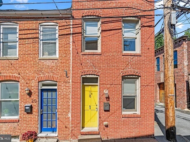 property at 18 S Madeira St