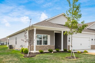 418 Helena Dr in Plain City, OH - Building Photo - Building Photo