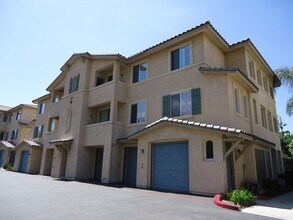 3251 Dehesa Rd in El Cajon, CA - Building Photo - Building Photo