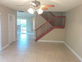 601 Green Springs Pl in West Palm Beach, FL - Building Photo