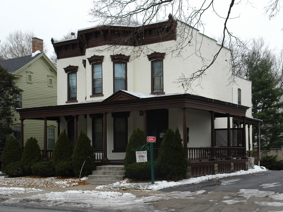 831 Union St in Schenectady, NY - Building Photo