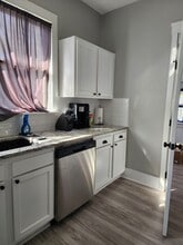 1115 E 8th St in Jeffersonville, IN - Building Photo - Building Photo