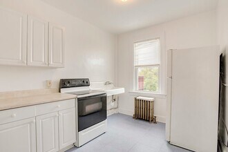 5125 Harford Rd in Baltimore, MD - Building Photo - Building Photo