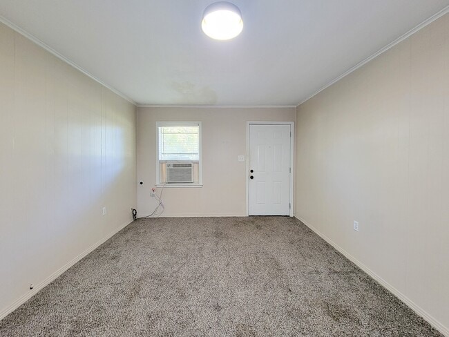 property at 1107 Milam St