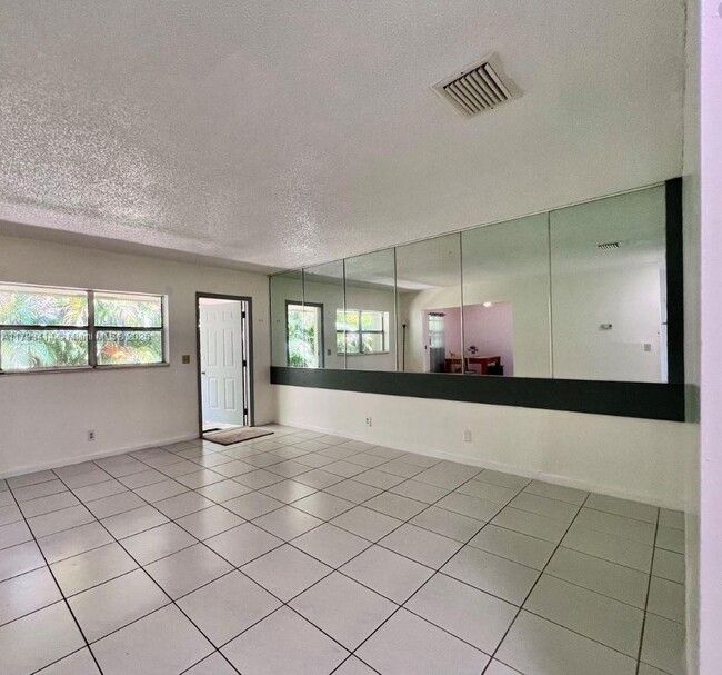 property at 274 SW 9th St