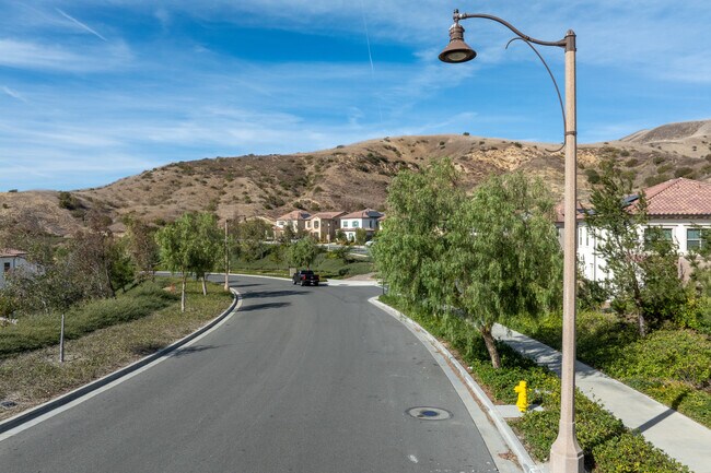 Orchard Hills Reserve in Irvine, CA - Building Photo - Building Photo