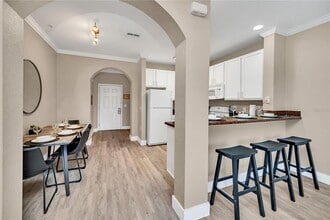 14200 Avalon Rd in Winter Garden, FL - Building Photo - Building Photo
