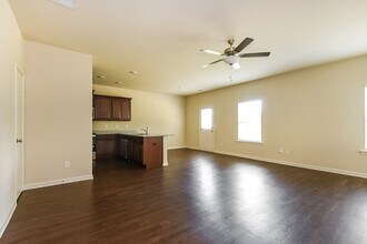 147 Innis Brk Cir in Cartersville, GA - Building Photo - Building Photo