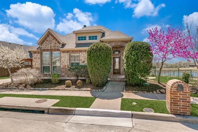 property at 1802 Sanderlain Ln