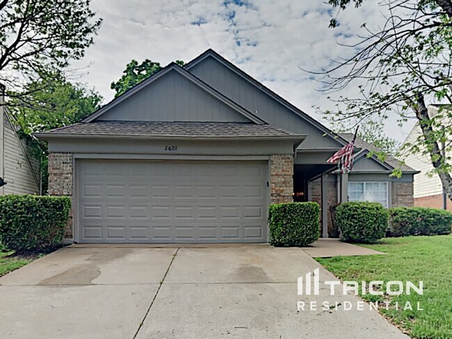 2601 Country Creek Ln in Fort Worth, TX - Building Photo - Building Photo