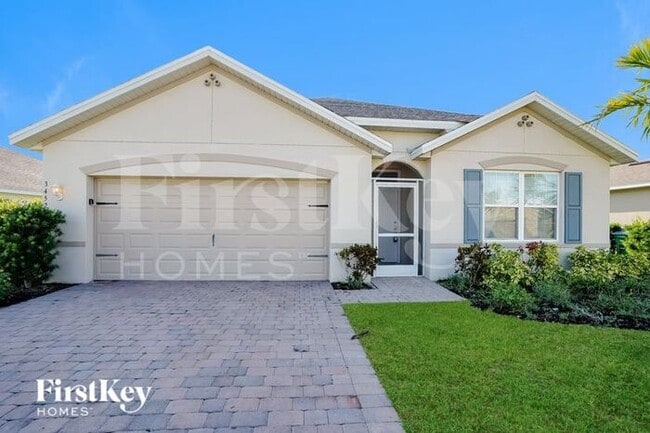 property at 3452 Acapulco Cir