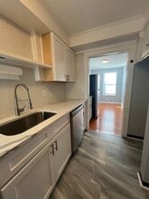 795 N Underwood St in Fall River, MA - Building Photo - Building Photo