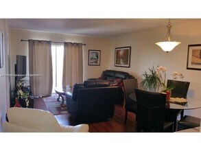900 NE 18th Ave, Unit 55 in Fort Lauderdale, FL - Building Photo - Building Photo