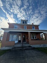 438 Euclid Ave in Canonsburg, PA - Building Photo