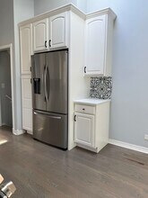 1100 N Lakeside Dr in Palatine, IL - Building Photo - Building Photo