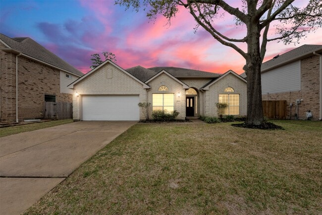property at 9211 Memorial Hills Dr
