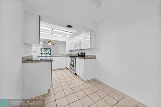2031 Coral Ridge Dr in Coral Springs, FL - Building Photo - Building Photo