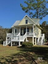 12873 Co Rd 1 in Fairhope, AL - Building Photo