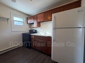 38-42-42 E Xenia Ave in Cedarville, OH - Building Photo - Building Photo