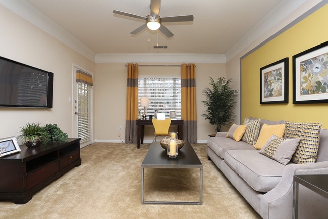 Carrington Park in Jonesboro, GA - Building Photo - Interior Photo