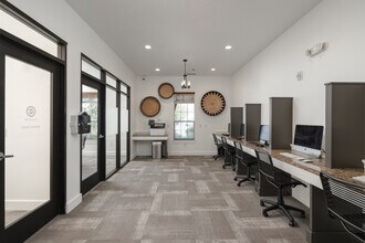 Enclave Apartments in Allendale, MI - Building Photo - Building Photo