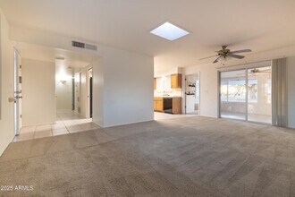 11417 N 103rd Ave in Sun City, AZ - Building Photo - Building Photo