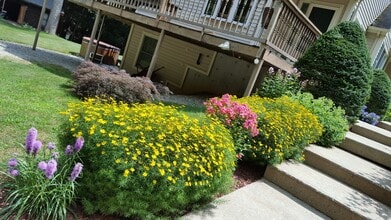 171 Eastford Rd in Woodstock, CT - Building Photo - Building Photo
