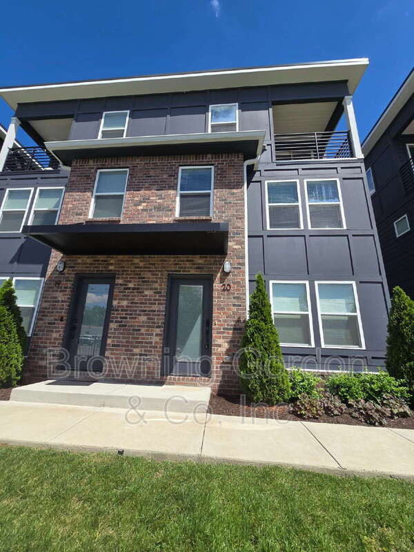 property at 102 Duke St