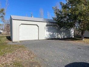 5639 Rd K NE in Moses Lake, WA - Building Photo - Building Photo