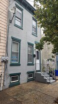 427 Royden St in Camden, NJ - Building Photo