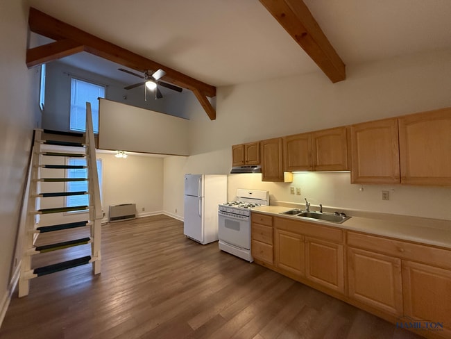 property at 101-103 N Main St