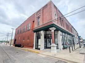 2901 Lee St in Greenville, TX - Building Photo
