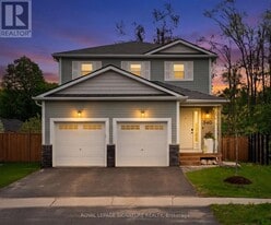 340 Wild Rose Dr in Gravenhurst, ON - Building Photo