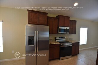 3853 Radley Dr, Unit 09-203 in West Melbourne, FL - Building Photo - Building Photo