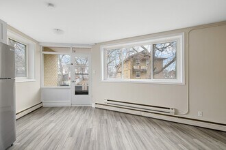 85 Park in Kingston, ON - Building Photo - Building Photo