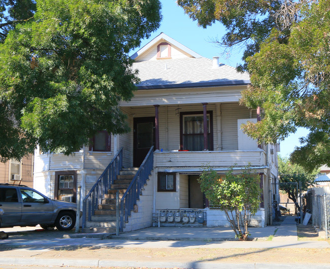 1015 S San Joaquin St in Stockton, CA - Building Photo - Building Photo