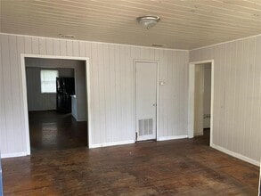 2604 Commonwealth Ave in Jacksonville, FL - Foto de edificio - Building Photo