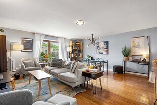 121 Tremont St in Boston, MA - Building Photo