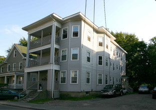 35 Frederick St in Framingham, MA - Building Photo - Building Photo