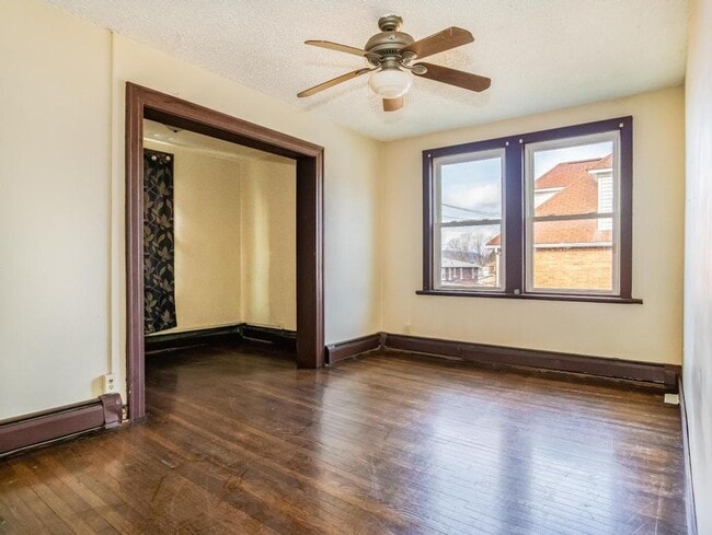 1418 Lenz Ave in Ambridge, PA - Building Photo - Building Photo