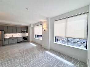 2201 Market St in Galveston, TX - Building Photo - Building Photo