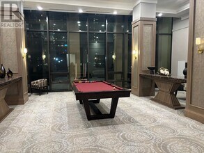 30 Elm Dr W in Mississauga, ON - Building Photo - Building Photo