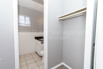 816 N West St in Wichita, KS - Building Photo - Building Photo